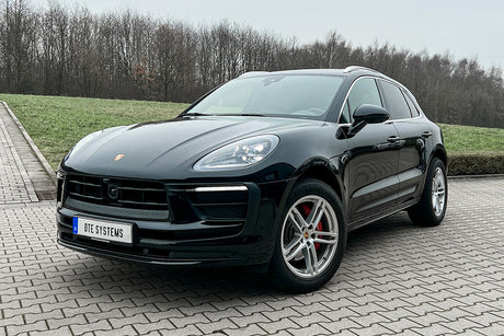 Porsche Macan with Chip Tuning Becomes Race Monster