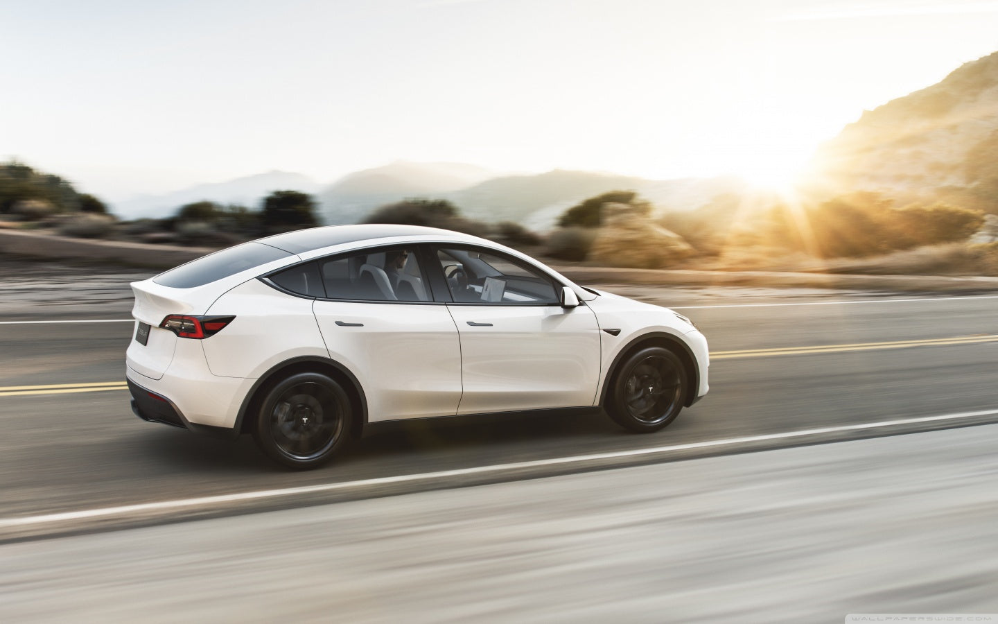 Launch of the KW coilover suspension kits for Tesla Model Y